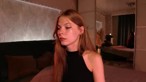 rosy_black_ online show from July 2026 08:37:01 PM