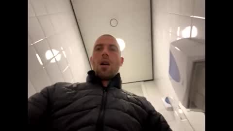 rotteei1 online show from October 2025 08:26:01 AM