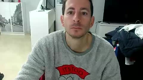 Snapshot of roubarixx chatting on January 2025 08:41:02 AM roubarixx online show from January 2025 08:41:02 AM