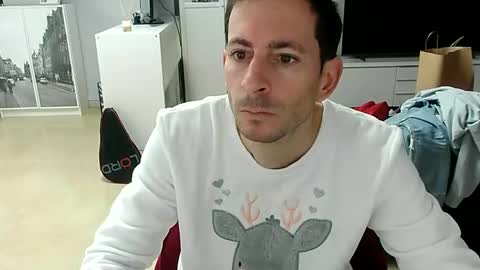 Snapshot of roubarixx chatting on January 2025 09:02:01 AM roubarixx online show from January 2025 09:02:01 AM