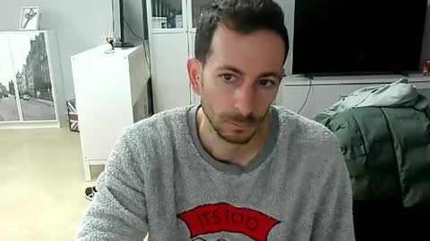 Snapshot of roubarixx chatting on March 2025 09:24:02 AM roubarixx online show from March 2025 09:24:02 AM