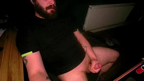Snapshot of roughwonder chatting on May 2026 01:46:02 AM Luke online show from May 2026 01:46:02 AM