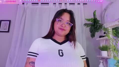 Snapshot of rous_25 chatting on July 2026 01:09:01 AM rous_25 online show from July 2026 01:09:01 AM