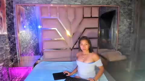 Snapshot of rouse_cruz chatting on June 2026 01:13:01 PM rousse online show from June 2026 01:13:01 PM