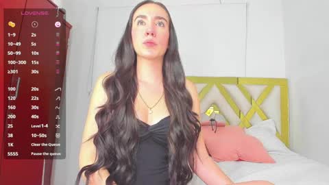 Snapshot of rousee_yarelds chatting on April 2026 07:35:01 AM rousee_yarelds online show from April 2026 07:35:01 AM