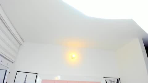 Snapshot of rousefox1 chatting on January 2026 06:18:02 AM Valeria online show from January 2026 06:18:02 AM