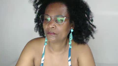 luxa online show from December 2024 12:49:01 PM