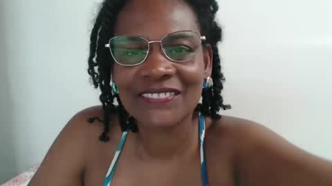 luxa online show from January 2025 07:00:01 PM