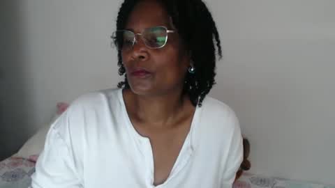 luxa online show from January 2025 09:37:01 PM