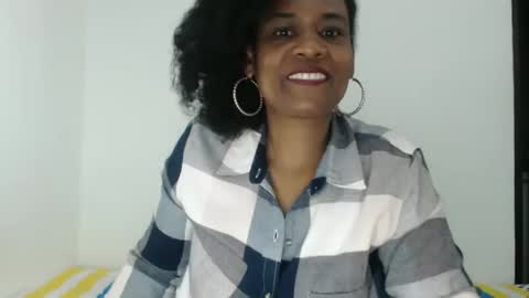 luxa online show from September 2025 11:51:02 PM