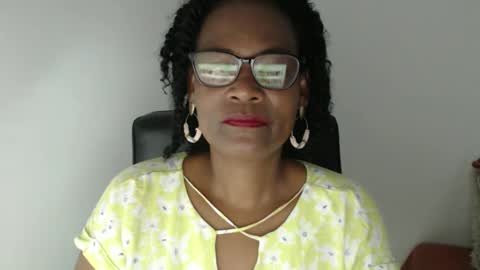 luxa online show from May 2026 01:05:02 PM