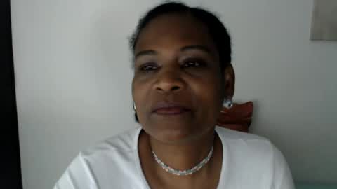 luxa online show from July 2026 01:20:01 PM