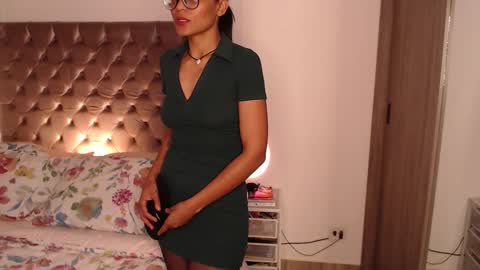 Rouss marie henao  online show from March 2026 10:59:02 PM