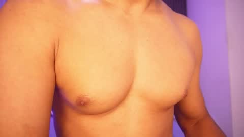 Snapshot of rousse_coup chatting on March 2026 07:11:01 PM Rosse and Miller online show from March 2026 07:11:01 PM