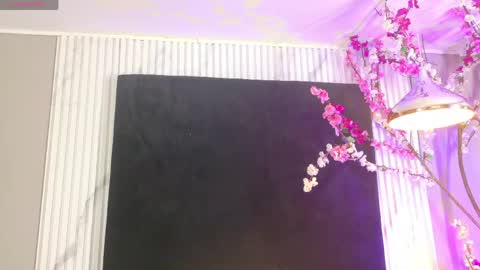rouxinferno_cr online show from May 2026 05:04:01 AM