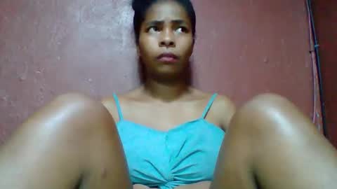 Snapshot of rovaelyah chatting on November 2025 03:00:01 PM rovaelyah online show from November 2025 03:00:01 PM