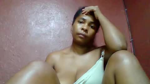 Snapshot of rovaelyah chatting on November 2025 05:39:02 PM rovaelyah online show from November 2025 05:39:02 PM