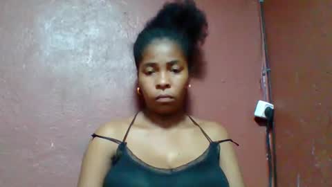 Snapshot of rovaelyah chatting on February 2026 06:44:01 PM rovaelyah online show from February 2026 06:44:01 PM