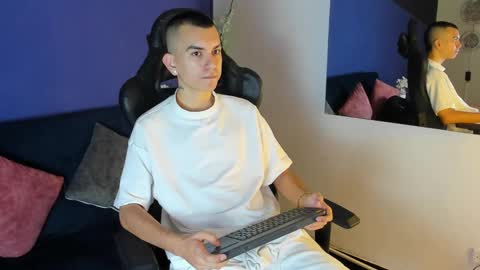 Rowan online show from November 2025 11:21:02 AM