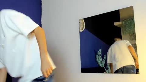 Rowan online show from December 2025 08:38:01 PM