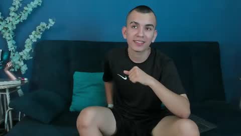 Snapshot of rowancley chatting on July 2026 08:22:02 PM Rowan online show from July 2026 08:22:02 PM