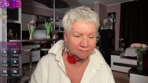 Roxana online show from March 2025 06:05:02 PM