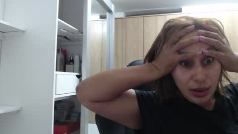 Snapshot of roxanalove7 chatting on January 2025 11:13:02 PM Roxana online show from January 2025 11:13:02 PM