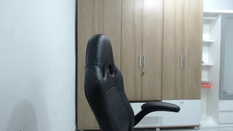 Roxana online show from June 2026 01:16:02 AM