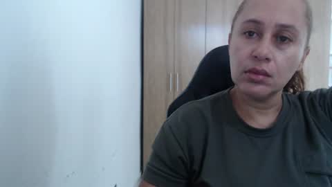 Roxana online show from August 2026 05:55:02 PM