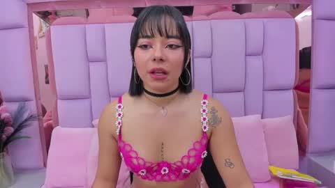 roxane_vega online show from July 2026 04:05:02 PM