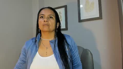  Roxanna  online show from July 2026 01:41:02 PM