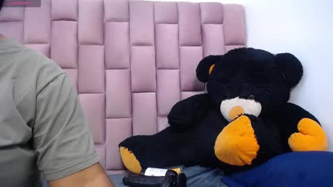 ross brown online show from February 2026 07:17:02 PM