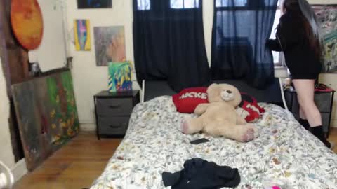 Snapshot of roxanneroulette chatting on January 2025 11:07:01 PM Silver online show from January 2025 11:07:01 PM