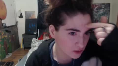 Snapshot of roxanneroulette chatting on January 2025 10:56:01 AM Silver online show from January 2025 10:56:01 AM