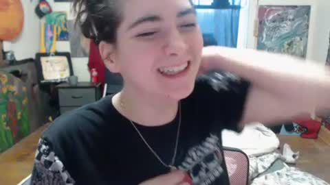 Snapshot of roxanneroulette chatting on February 2025 01:30:02 PM Silver online show from February 2025 01:30:02 PM