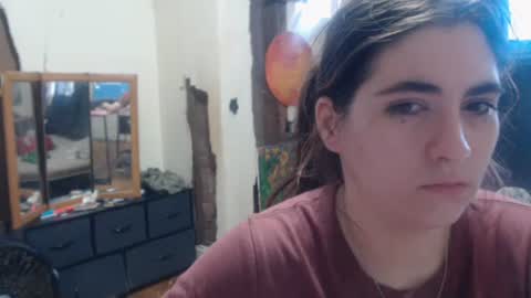 Snapshot of roxanneroulette chatting on February 2025 05:51:01 PM Silver online show from February 2025 05:51:01 PM