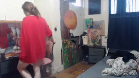 Snapshot of roxanneroulette chatting on February 2025 11:34:02 PM Silver online show from February 2025 11:34:02 PM