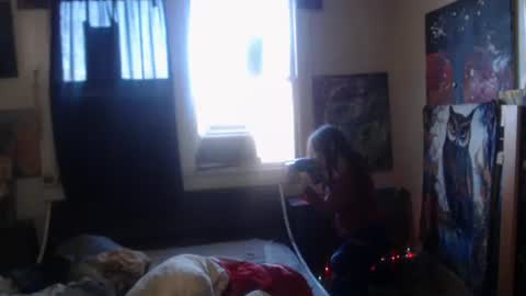 Snapshot of roxanneroulette chatting on February 2025 10:25:01 PM Silver online show from February 2025 10:25:01 PM