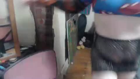 Snapshot of roxanneroulette chatting on February 2025 07:58:02 PM Silver online show from February 2025 07:58:02 PM