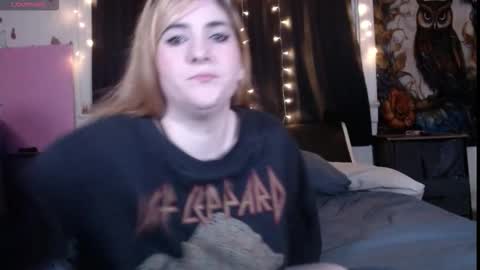 Silver online show from December 2025 04:33:02 AM