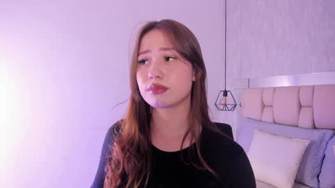 Roxie  online show from January 2025 07:43:01 PM