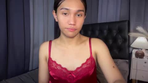 roxiethogersen online show from July 2026 09:17:02 PM
