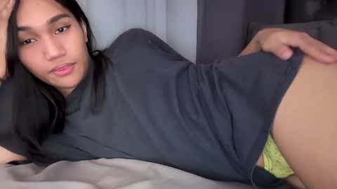 roxiethogersen online show from July 2026 02:24:01 PM