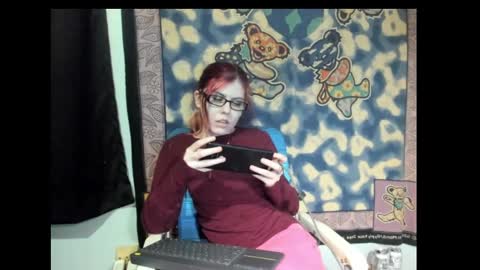 Snapshot of roxihazeleyes chatting on March 2025 09:07:02 AM roxihazeleyes online show from March 2025 09:07:02 AM