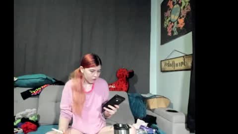 Snapshot of roxihazeleyes chatting on September 2025 04:38:02 AM roxihazeleyes online show from September 2025 04:38:02 AM