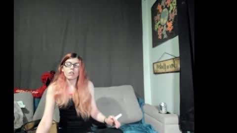 Snapshot of roxihazeleyes chatting on October 2025 08:45:01 AM roxihazeleyes online show from October 2025 08:45:01 AM