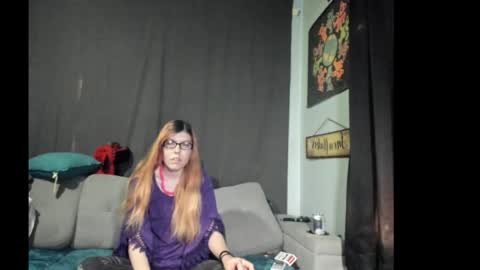 Snapshot of roxihazeleyes chatting on October 2025 07:59:01 PM roxihazeleyes online show from October 2025 07:59:01 PM