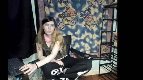 roxihazeleyes online show from July 2026 10:16:02 PM