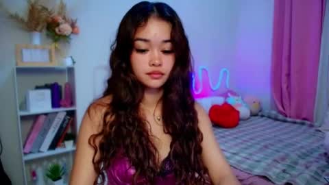 roxxy_blossom online show from July 2026 03:54:02 AM
