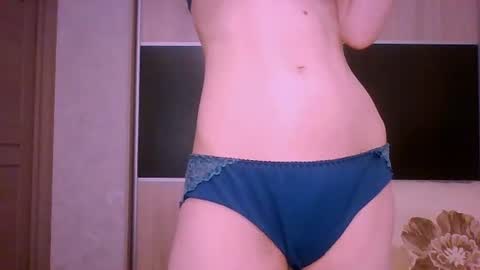 Snapshot of roxxywharton chatting on June 2026 11:56:02 AM Roxxy Wharton online show from June 2026 11:56:02 AM